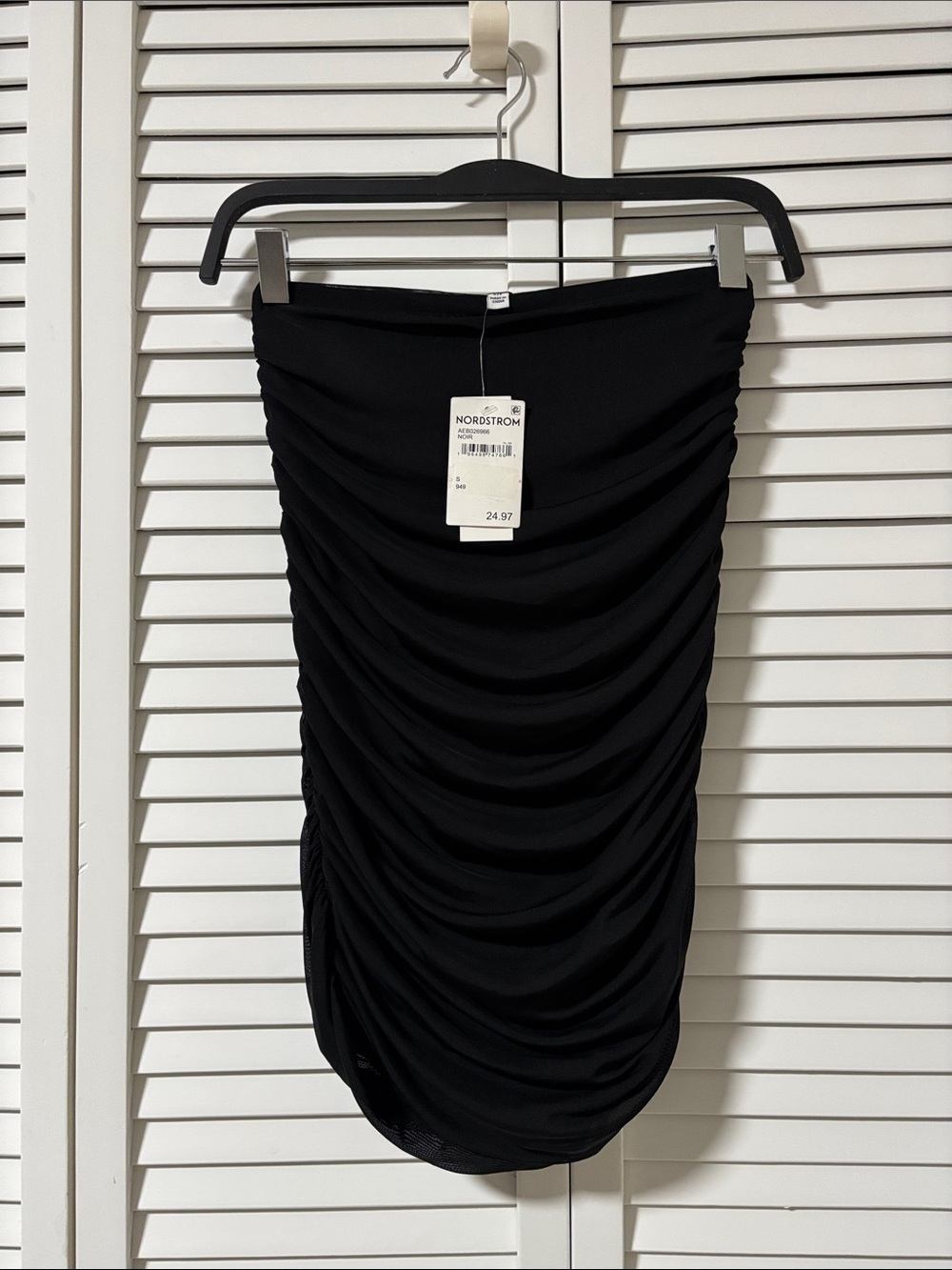 NWT Nordstrom Black Ruched Strapless Top